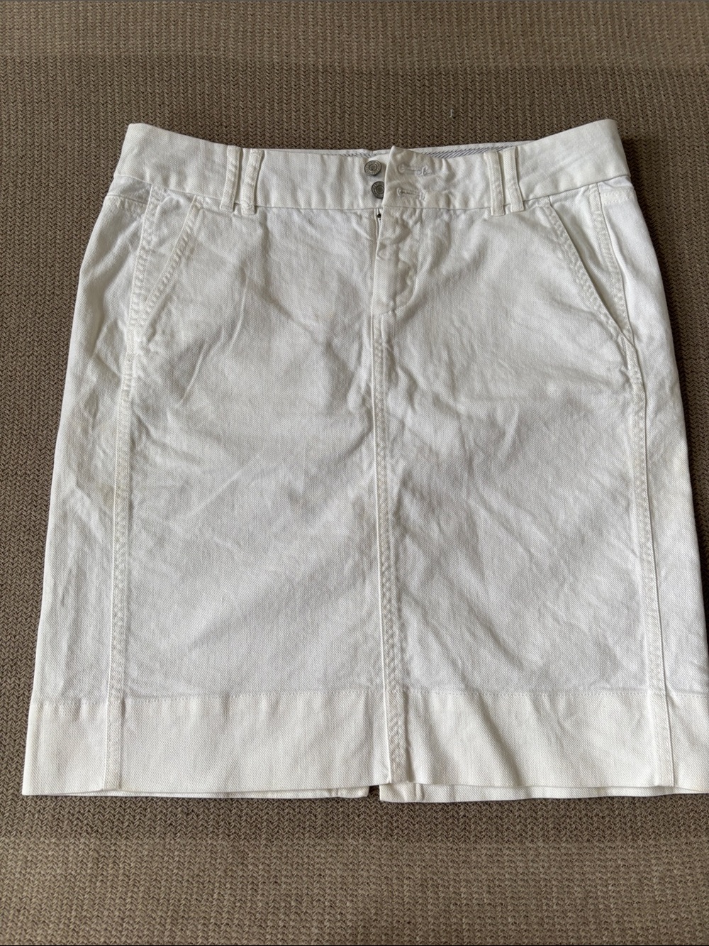 GAP White Denim Pencil Skirt